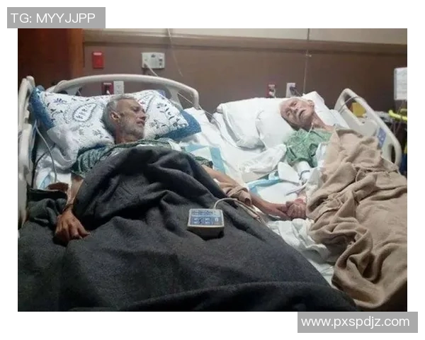 国王在最后时刻的深情告别让人泪目那一瞬间定格在历史长河中 国王在最后时刻的深情告别让人泪目那一瞬间定格在历史长河中